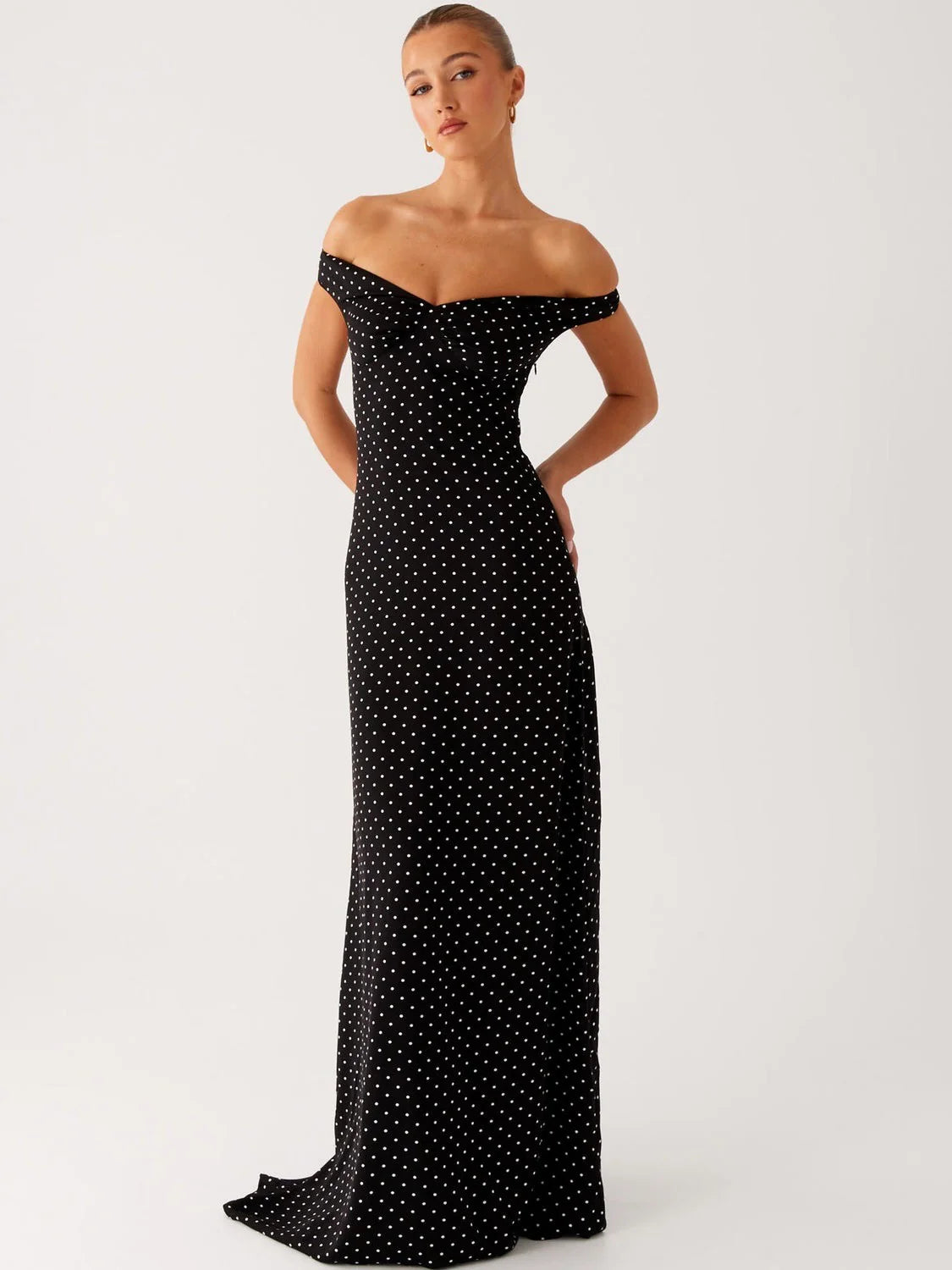 Robe longue à pois polka