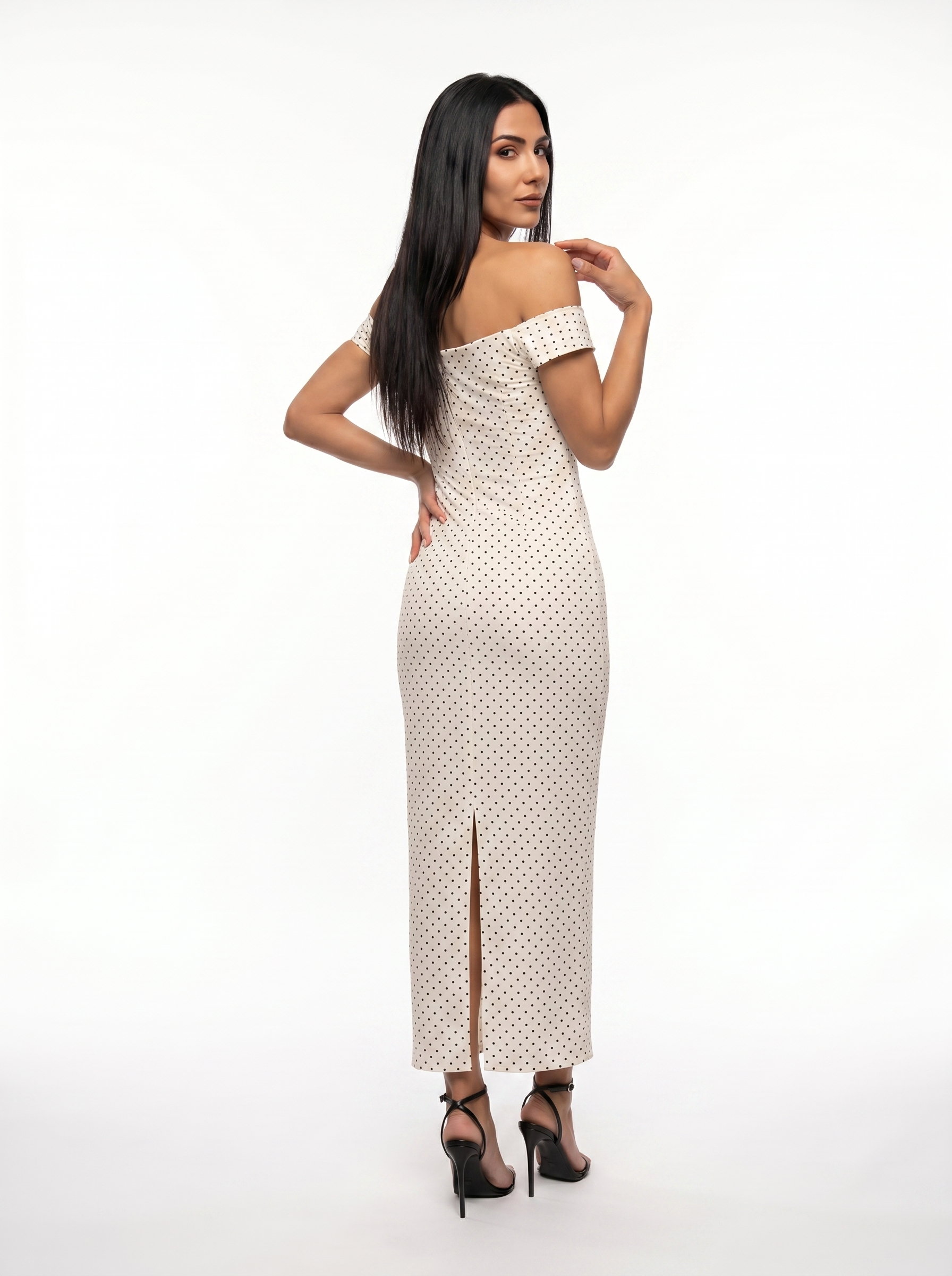Robe longue à pois polka